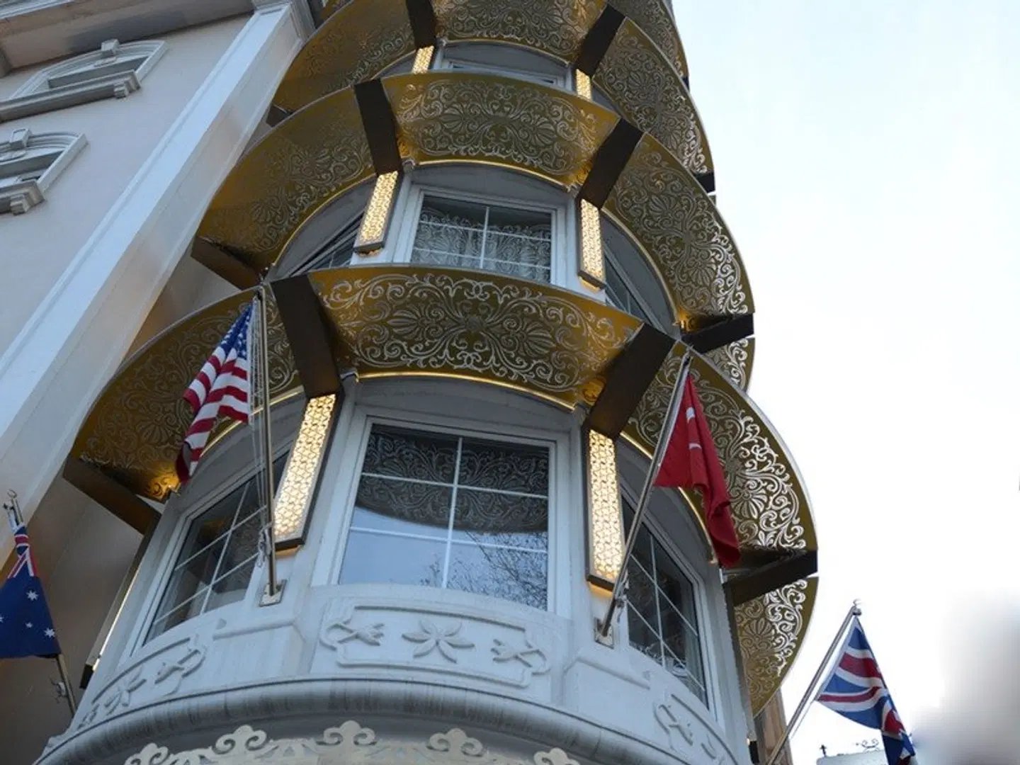 Yasmak Sultan EXTERIOR