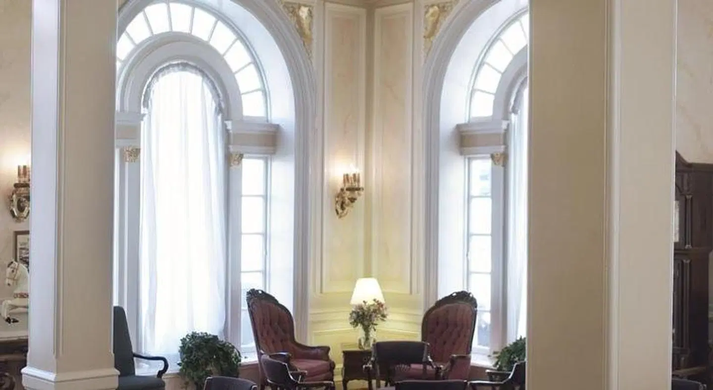 Beresford Arms EXTERIOR