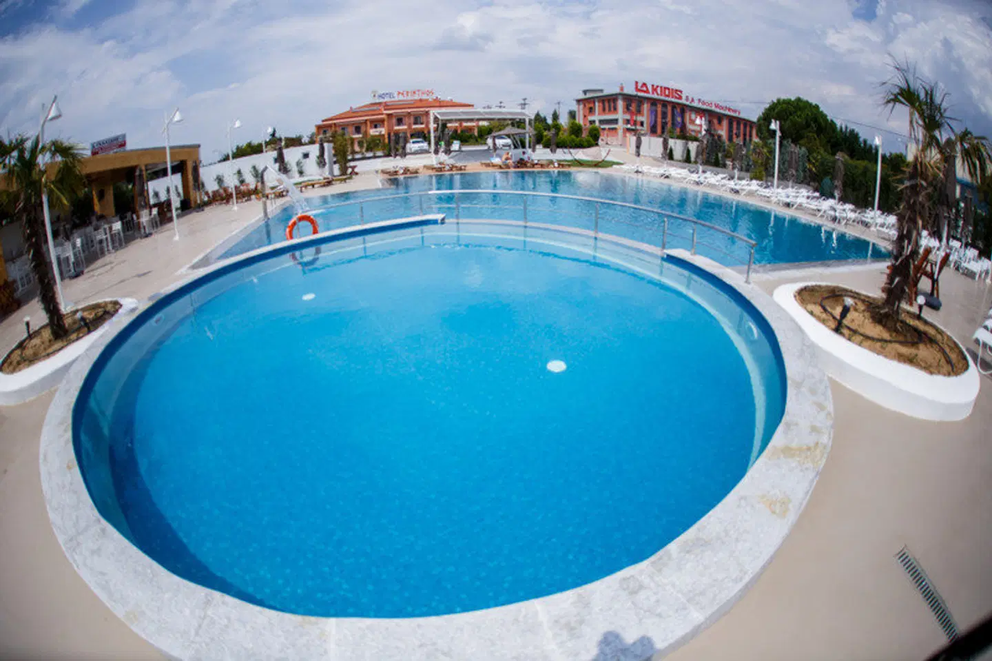 Perinthos Hotel OUTDOOR_POOL