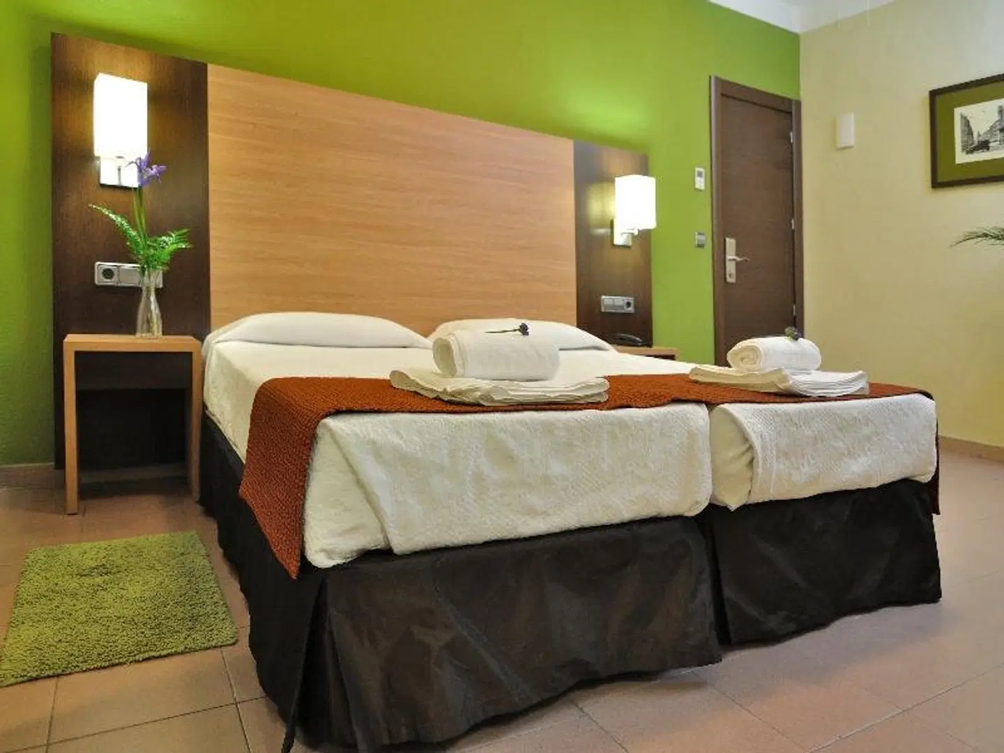 Hostal Ballesta ROOM_EXAMPLE