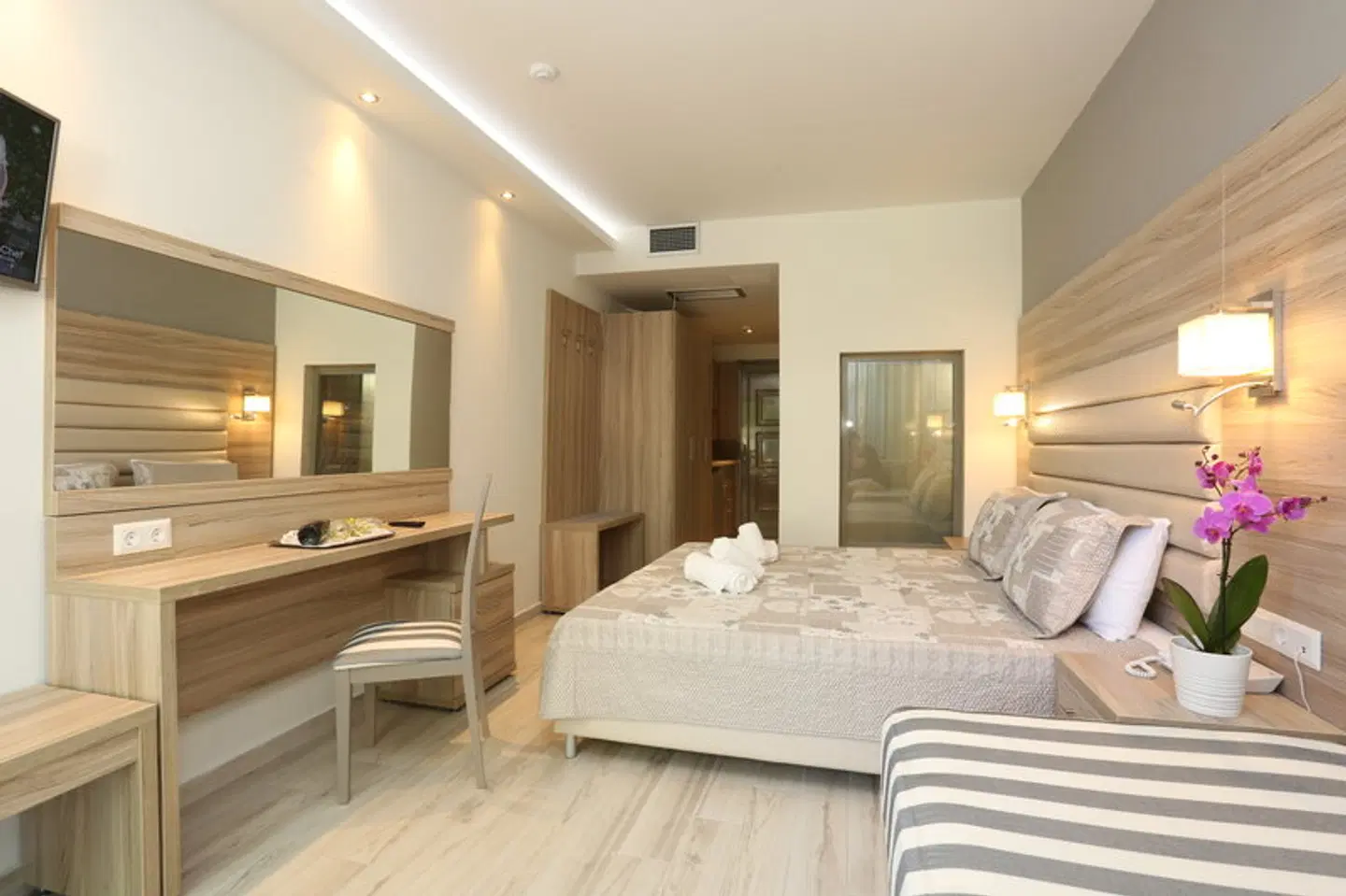 Dionysos Hotel & Suites ROOM_EXAMPLE