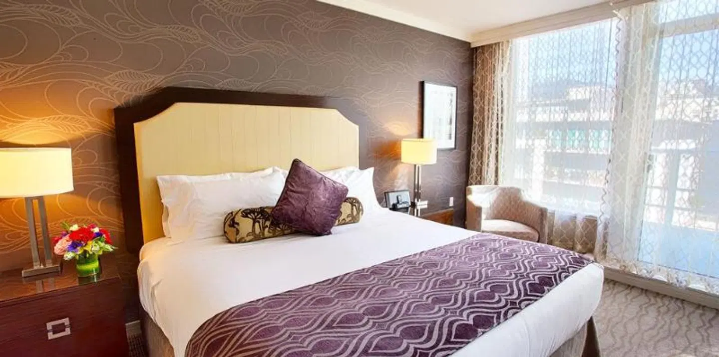 Pinnacle Hotel at the Pier ROOM_EXAMPLE