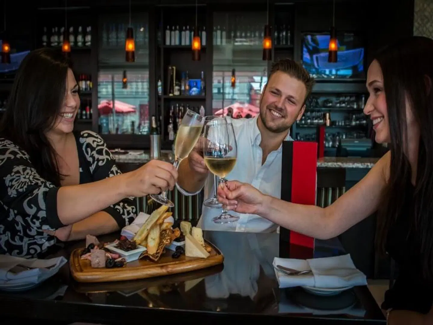 Pinnacle Hotel at the Pier PEOPLE