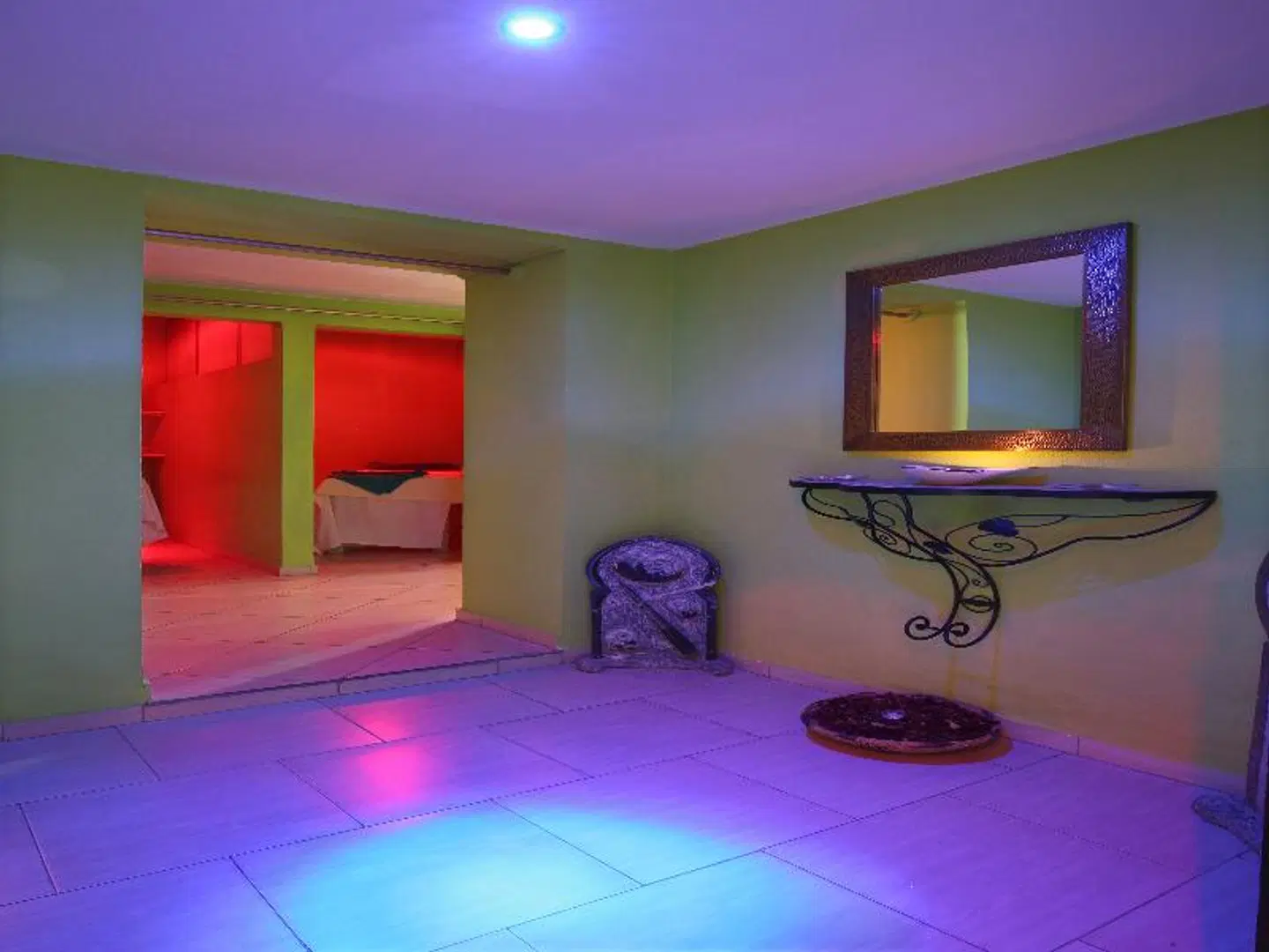 Anezi Tower Hotel & Apartments HEALTH_BEAUTY