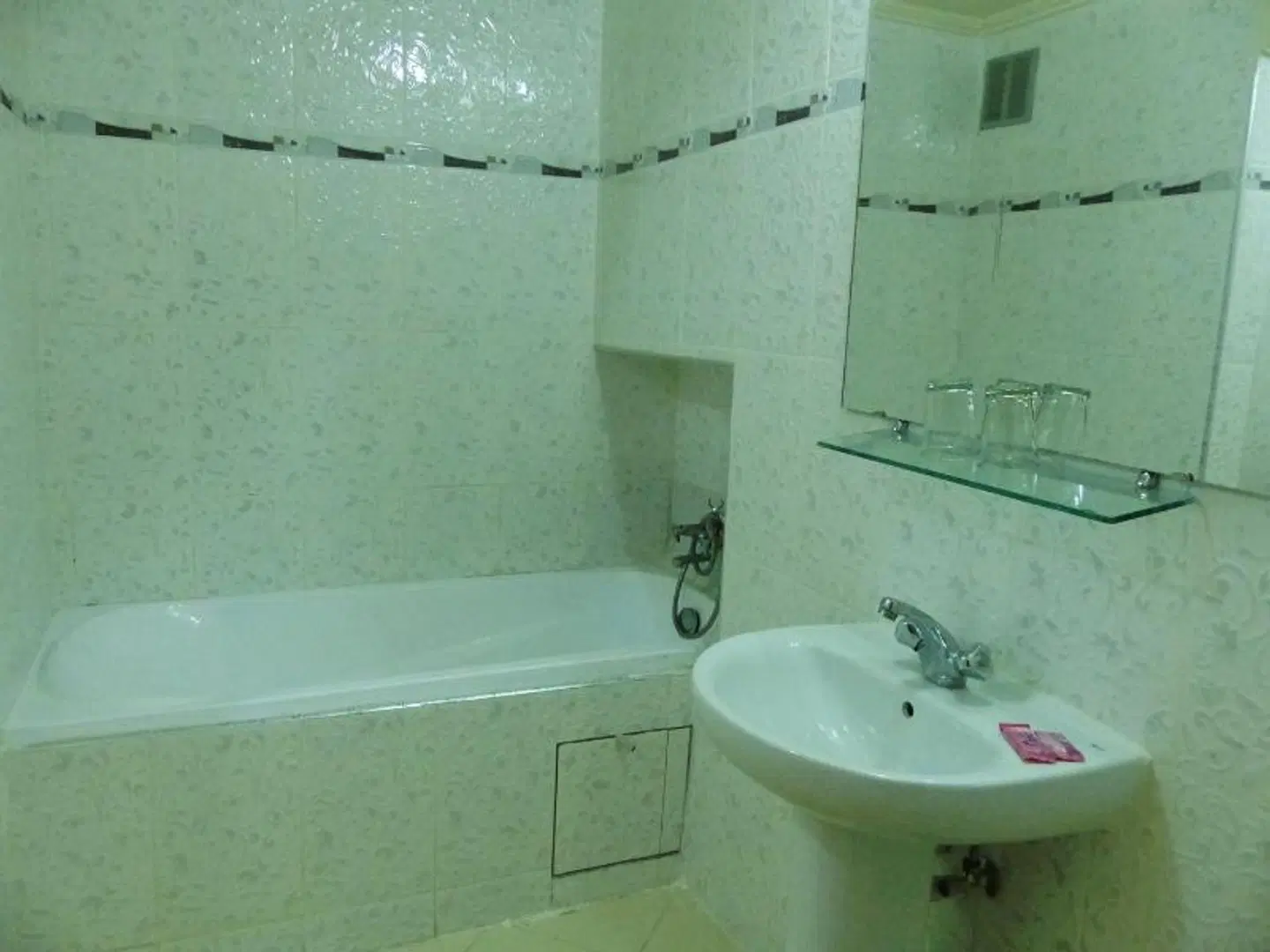 Bahia City Hotel Badezimmer