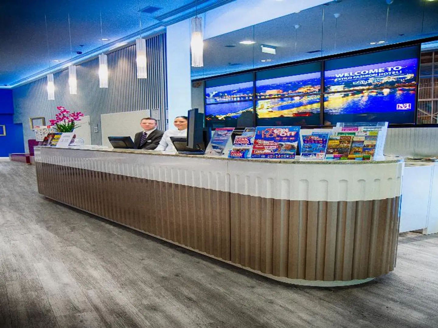Estilo Hotel by Mellow Mood Hotels Bar