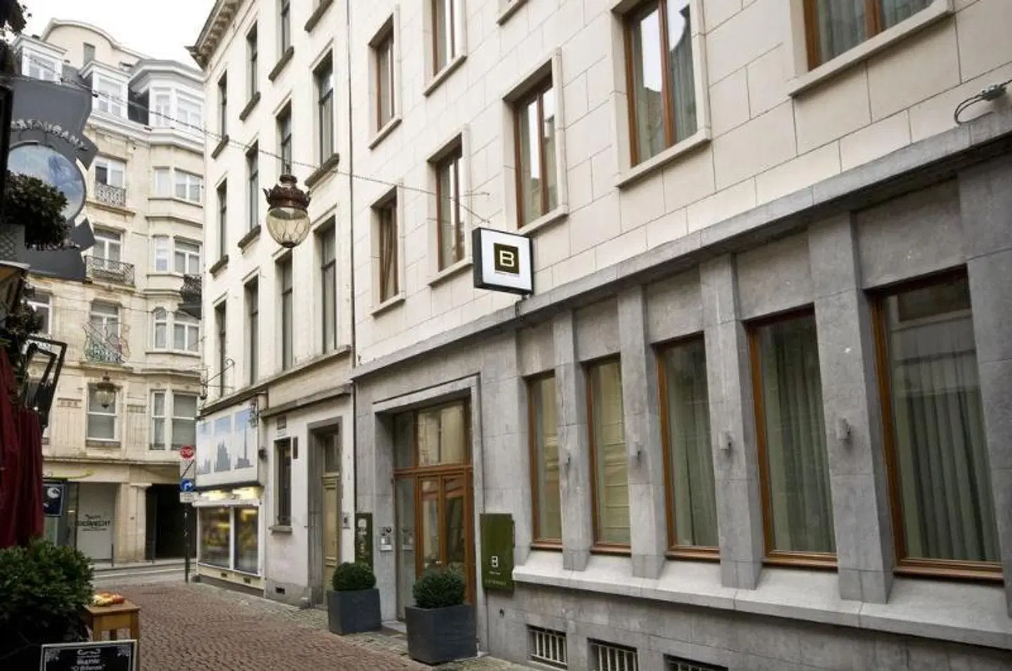 B-aparthotel Grand Place EXTERIOR