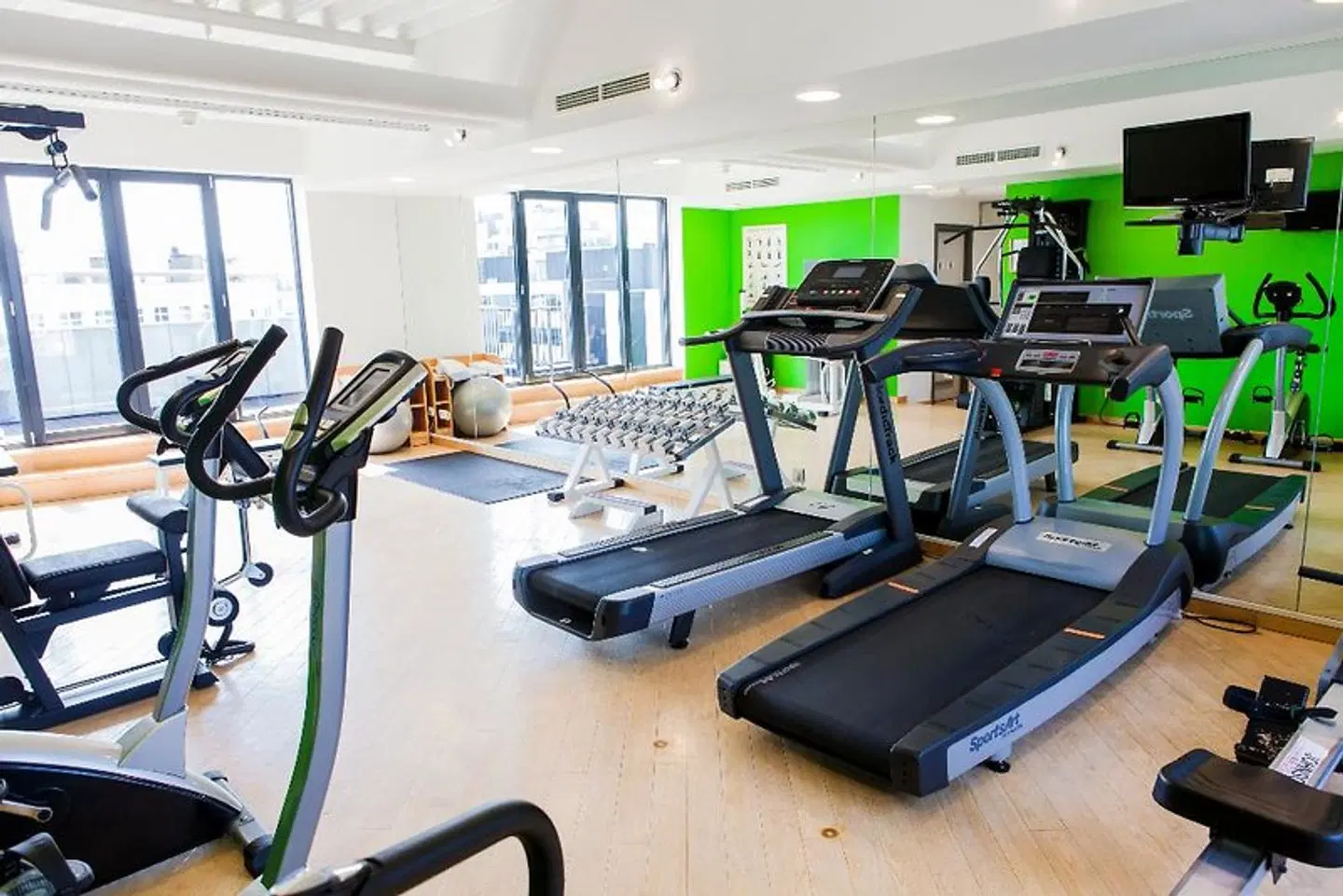 Le Châtelain SPORTS_AND_LEISURE