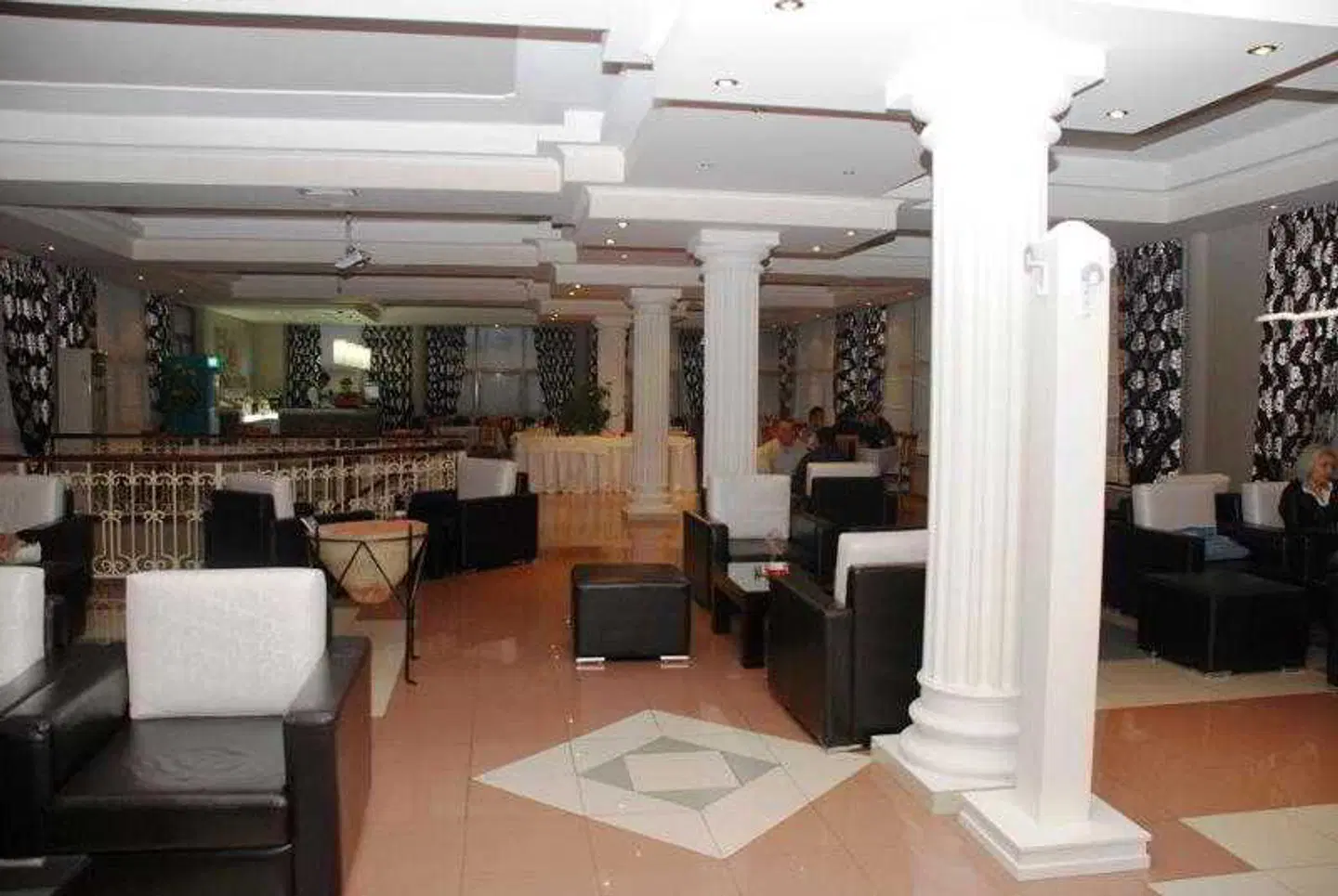 Univers Hotel Terrasse