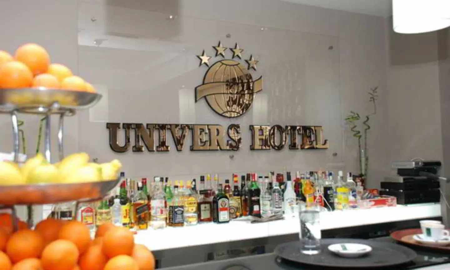 Univers Hotel Bar