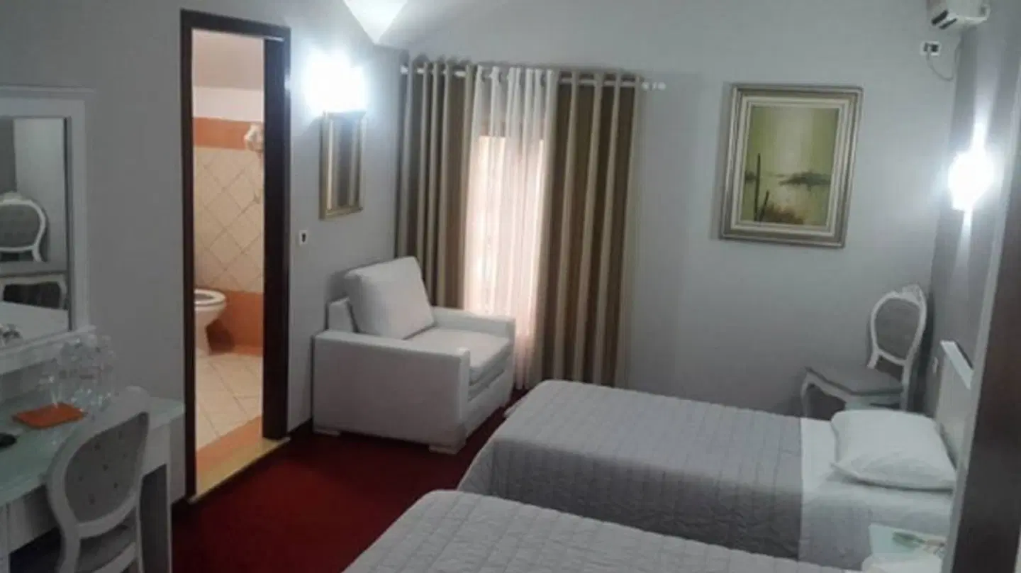 Univers Hotel ROOM_EXAMPLE