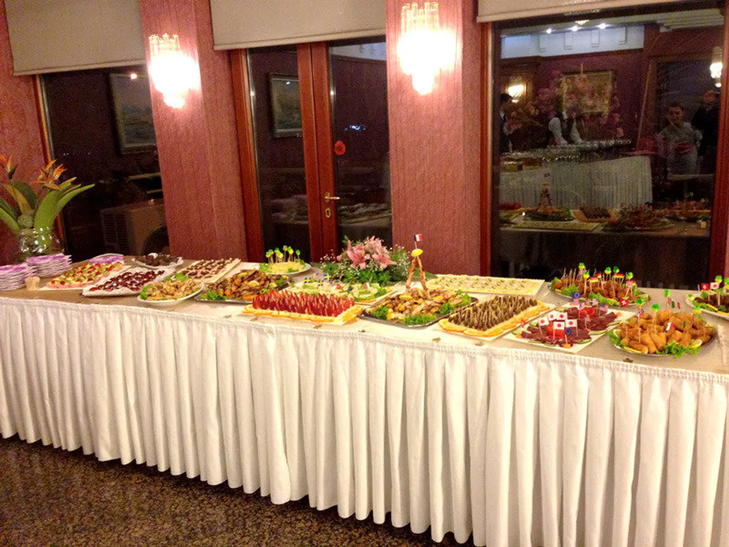 Hotel Grand & Spa Tirana Restaurant