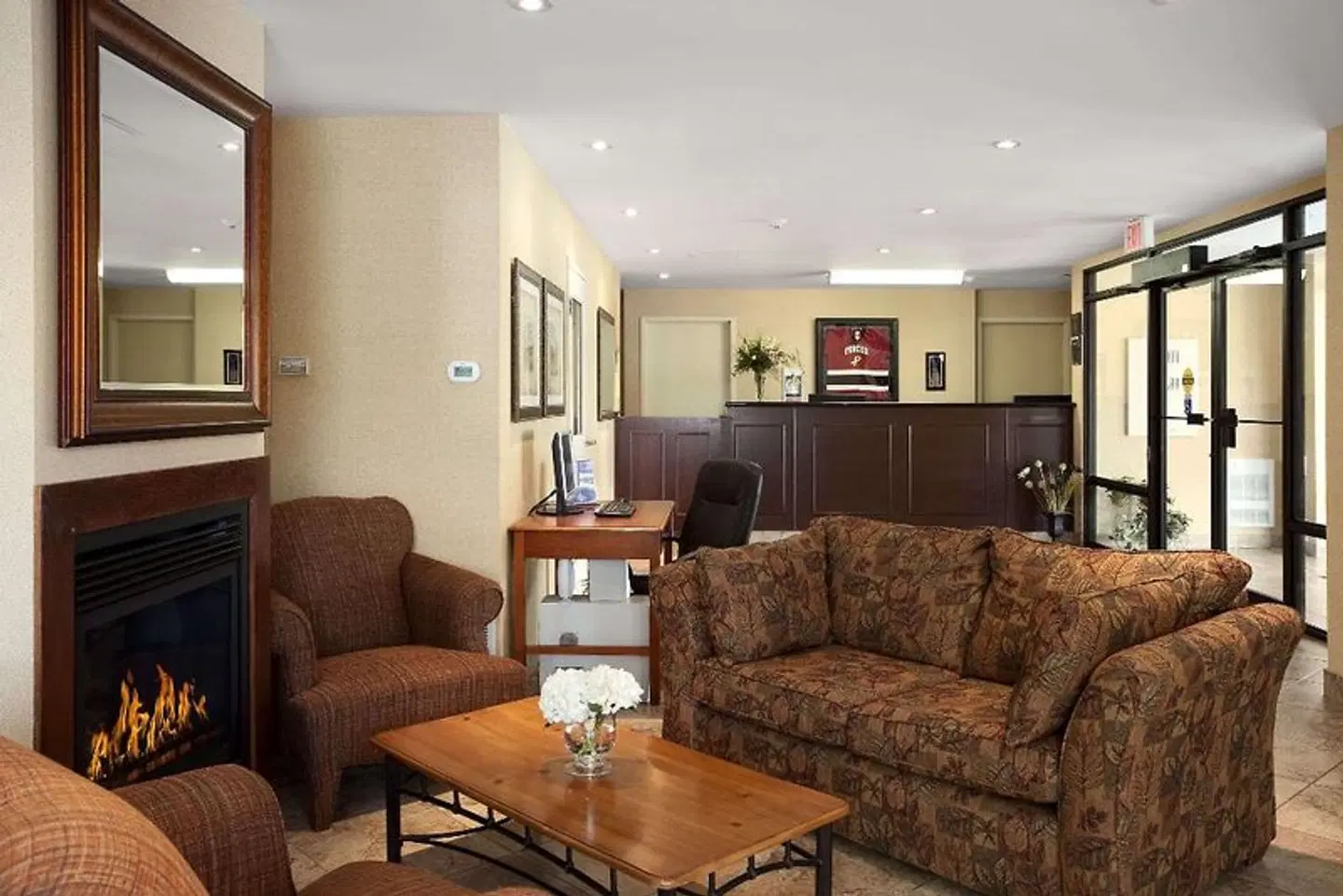 Travelodge by Wyndham Trenton LOUNGE_LOBBY