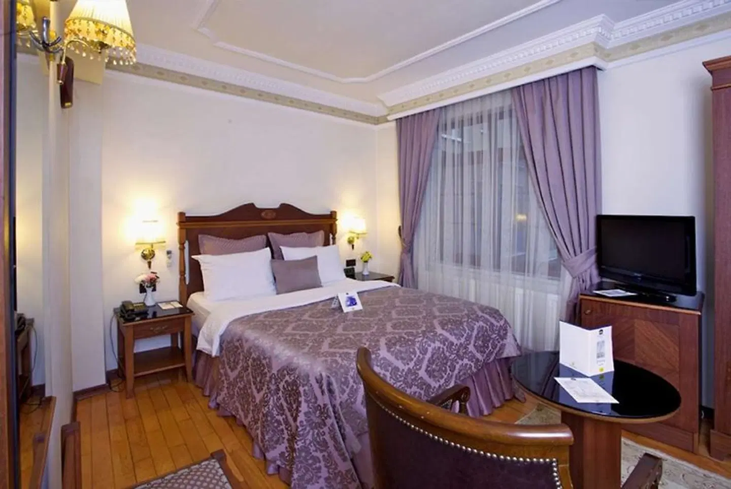 Best Western Empire Palace ROOM_EXAMPLE
