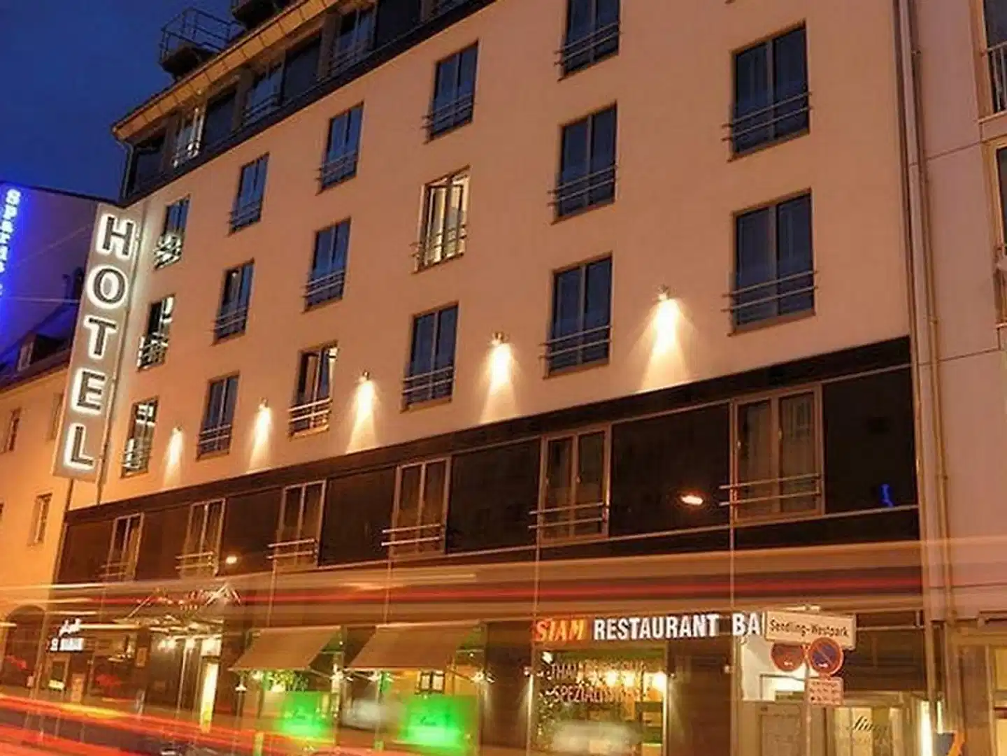 Ambiance Rivoli Aussenansicht