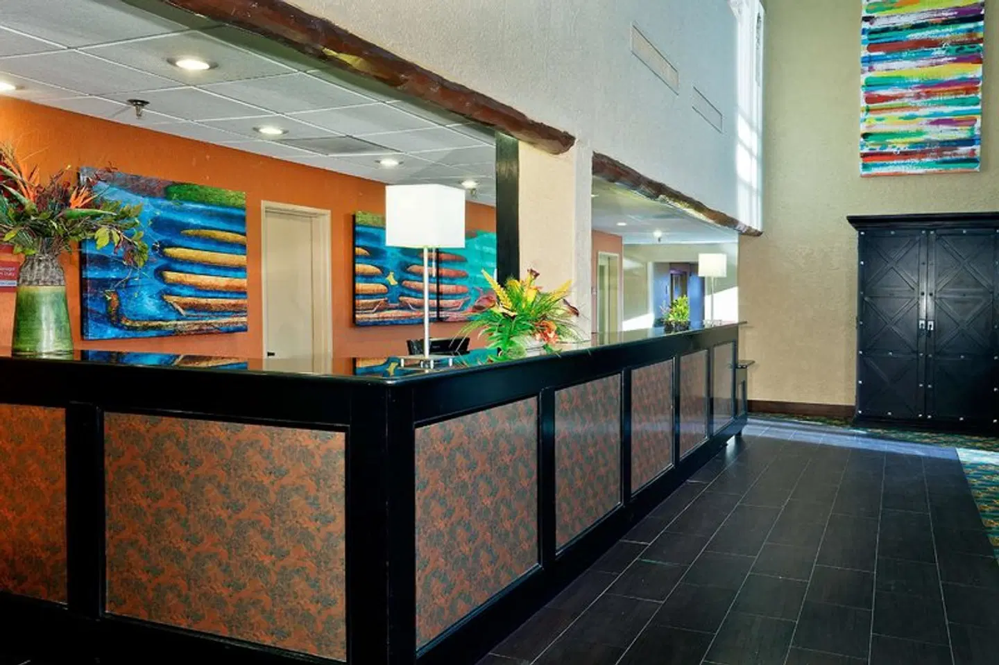 DoubleTree by Hilton Hotel Santa Fe LOUNGE_LOBBY