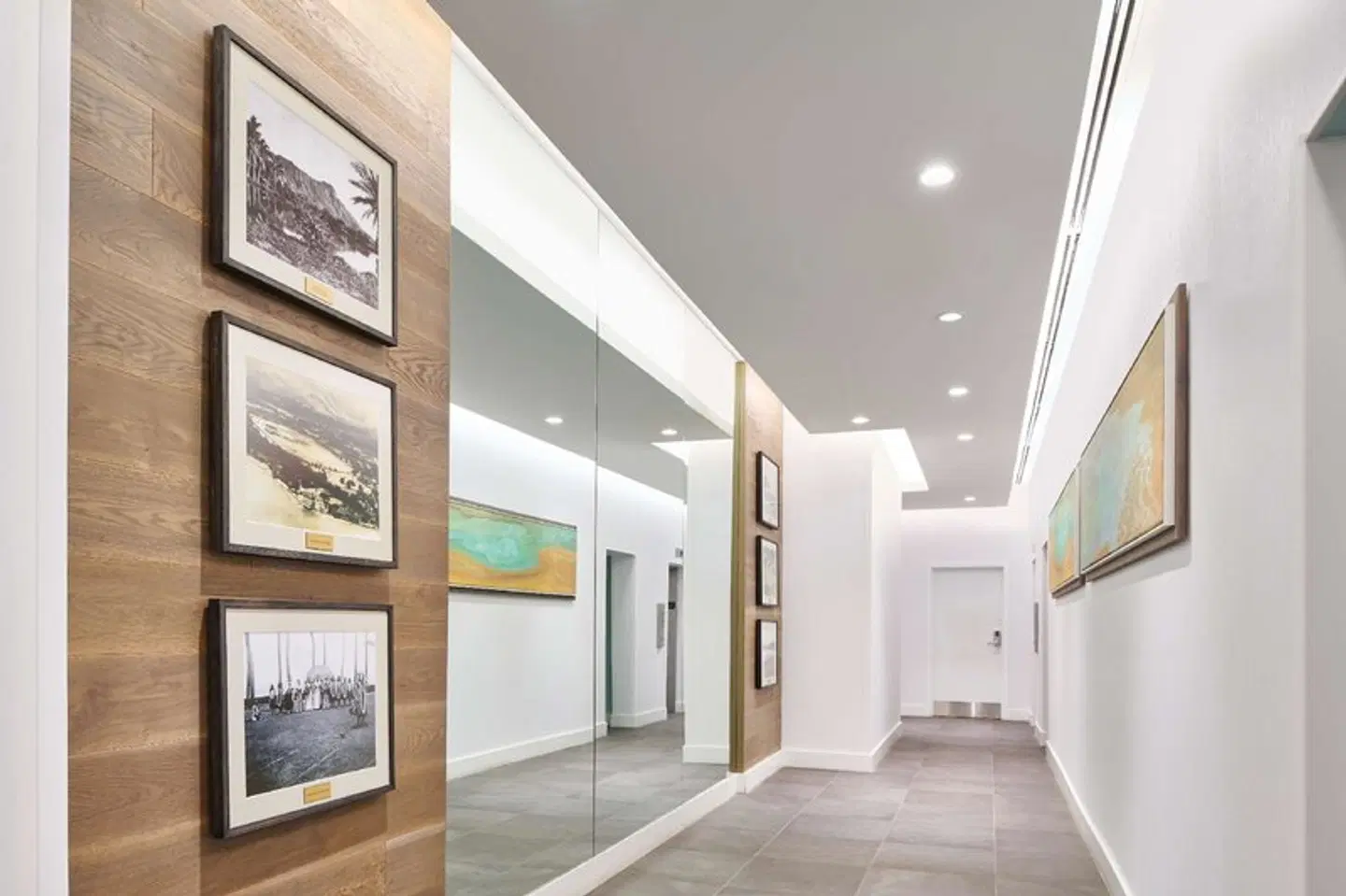 Aston Waikiki Beach Tower LOUNGE_LOBBY