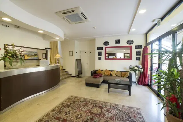 Crosal LOUNGE_LOBBY