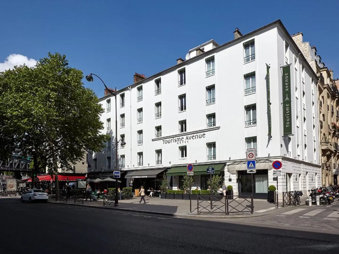 Hôtel Tourisme Avenue EXTERIOR