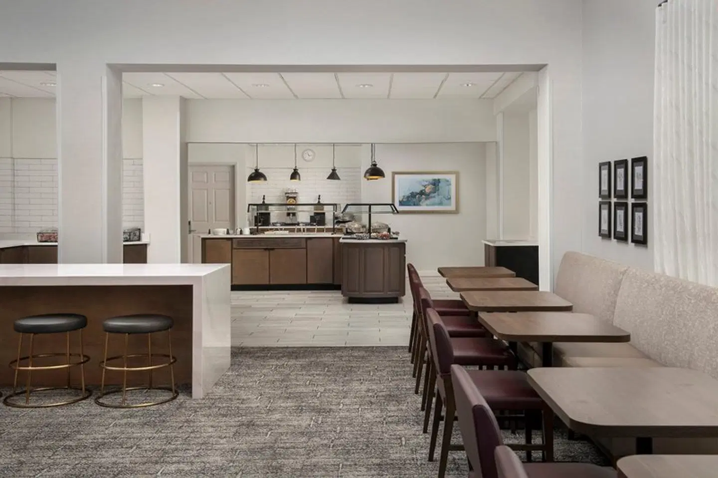 Staybridge Suites San Antonio-Airport by IHG Bar