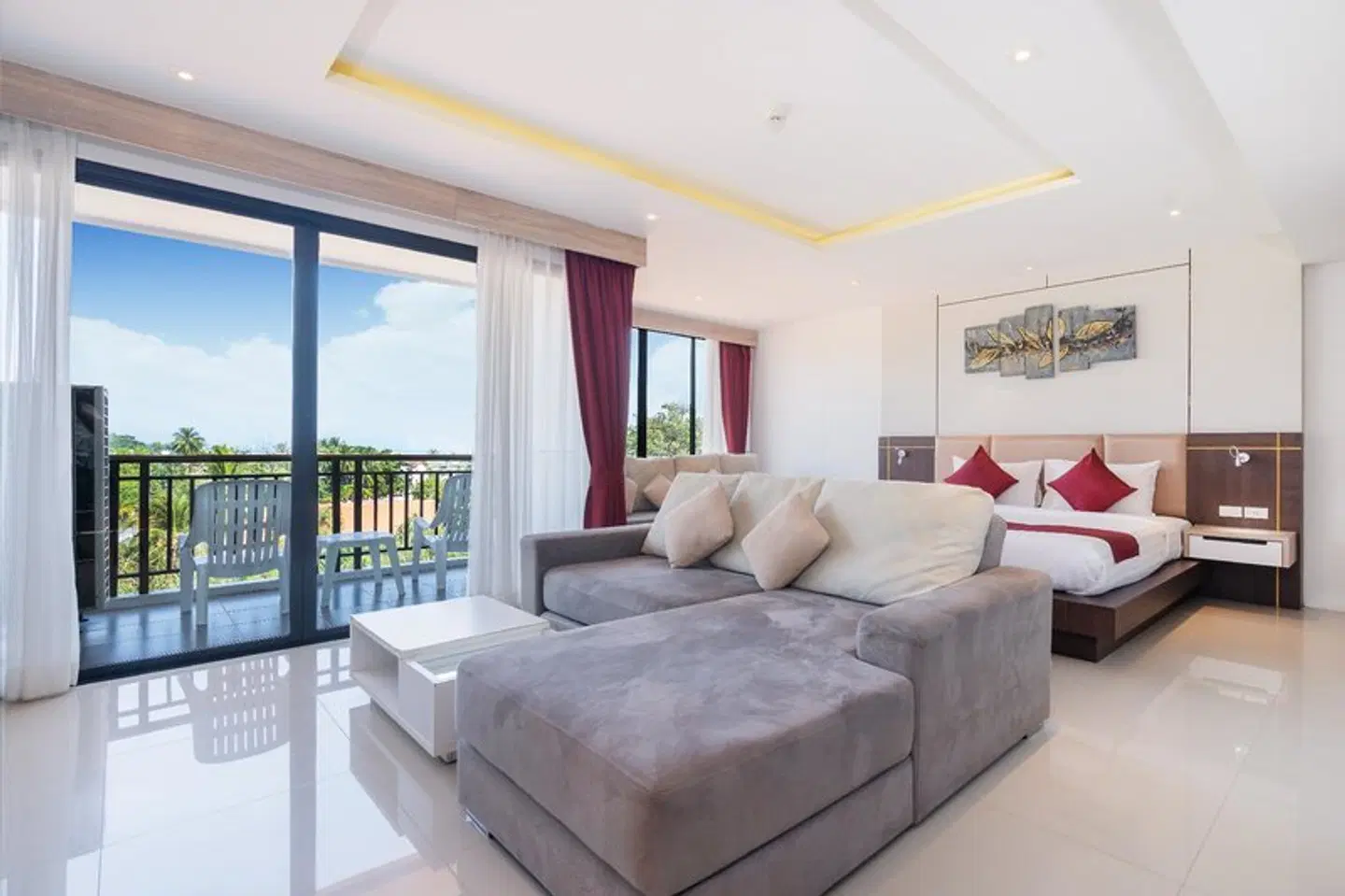 Paripas Patong Resort ROOM_EXAMPLE