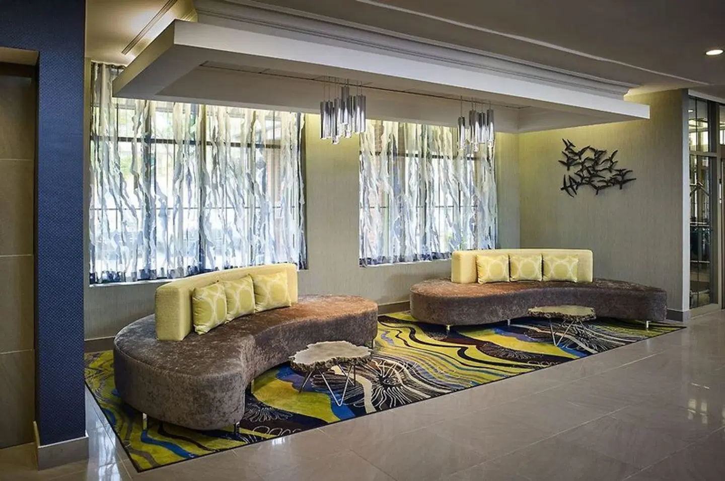 Waterfront Hotel LOUNGE_LOBBY