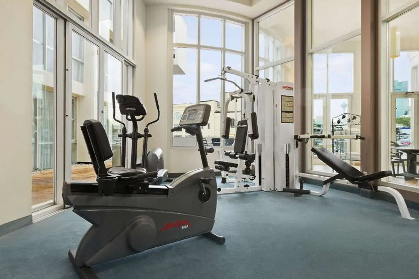 Travelodge by Wyndham Niagara Falls Fallsview SPORTS_AND_LEISURE