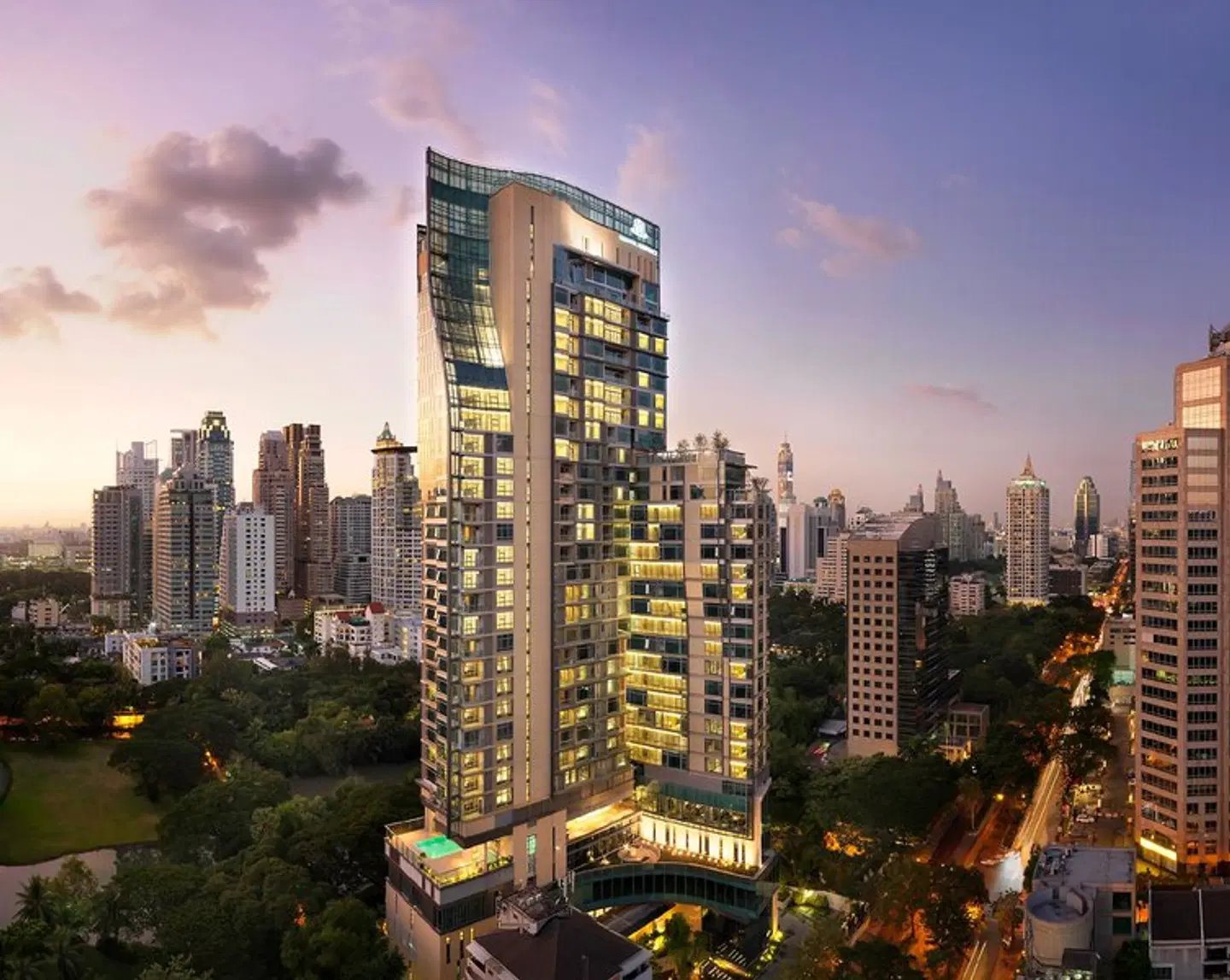 Oriental Residence Bangkok EXTERIOR