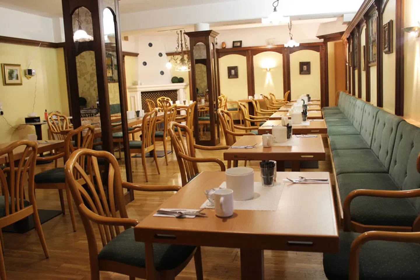 Zum Gutshof Restaurant