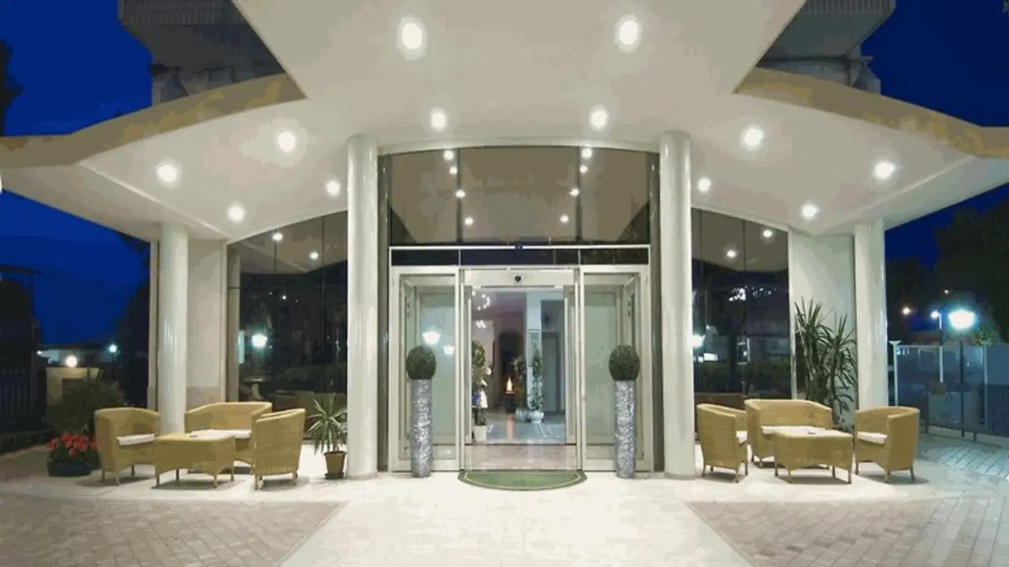 Aragosta LOUNGE_LOBBY