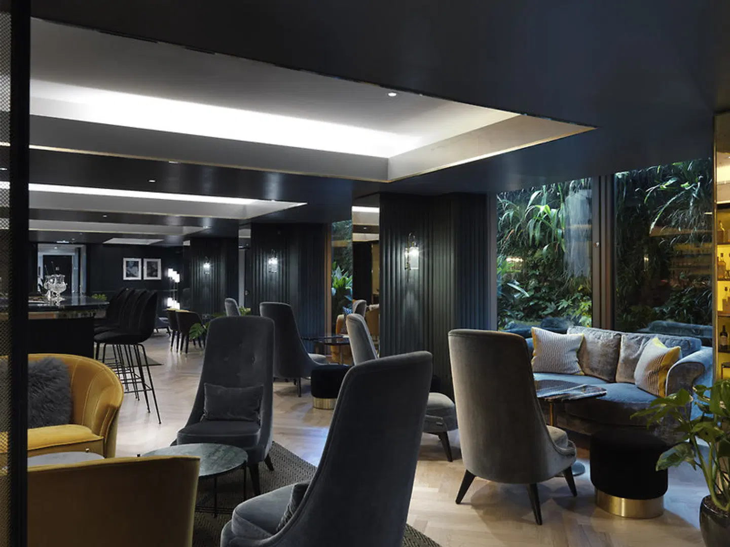 Athenaeum Bar