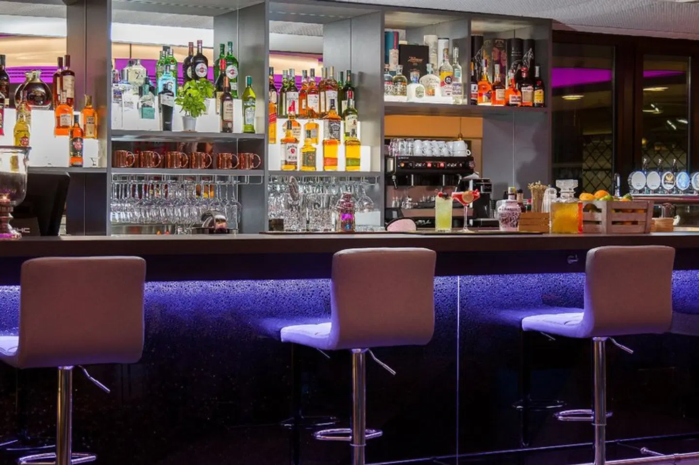 iQ Hotel Roma Bar