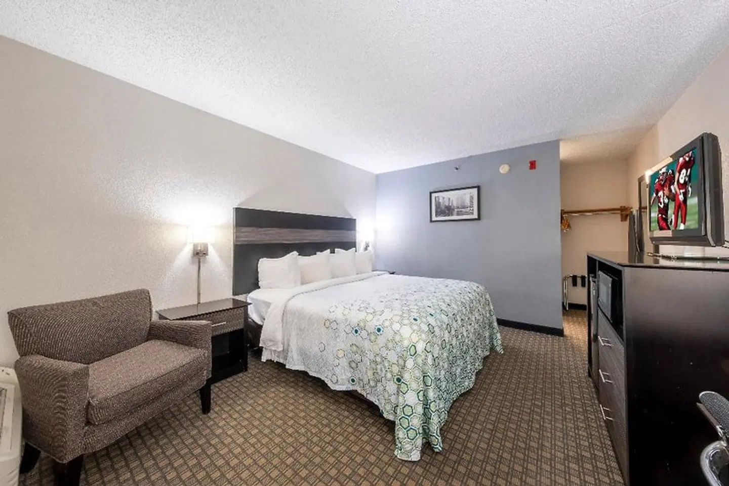 Quality Inn East Syracuse ROOM_EXAMPLE