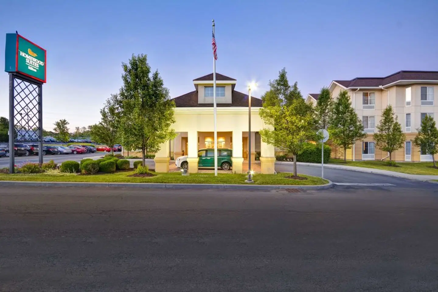 The Homewood Suites by Hilton Ithaca EXTERIOR