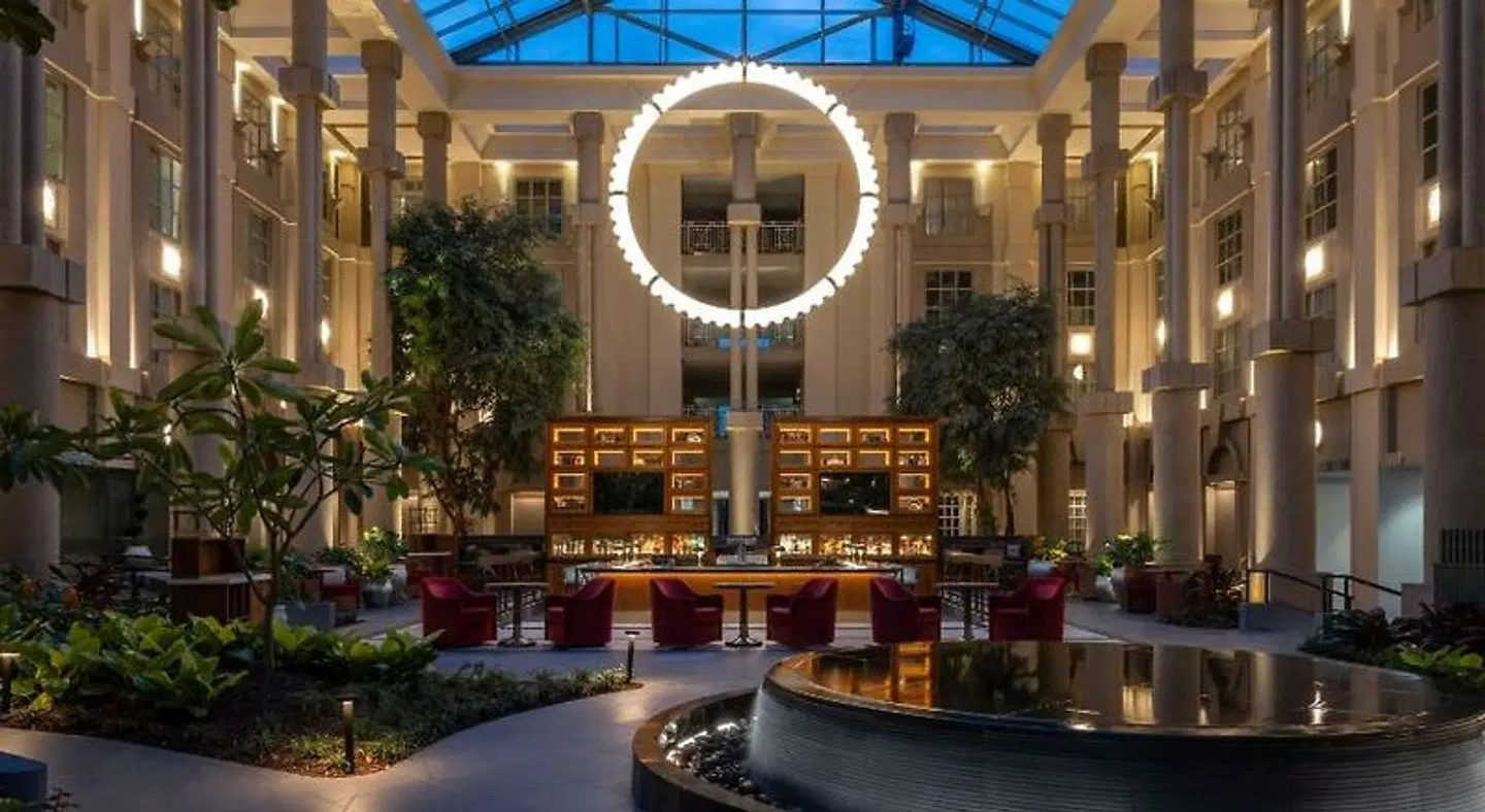 Hyatt Regency Greenwich Bar
