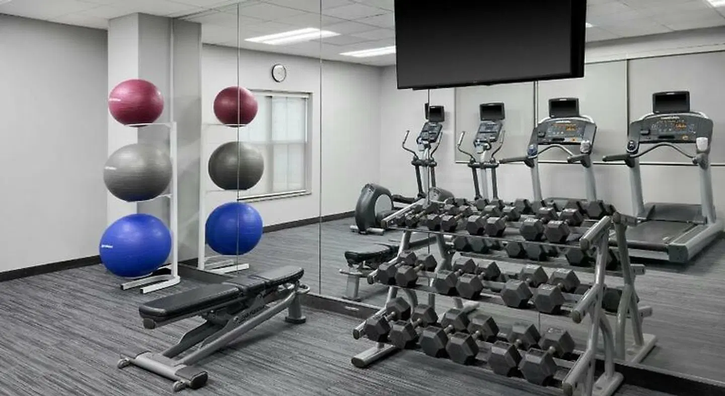 TownePlace Suites by Marriott Lawrence Downtown SPORTS_AND_LEISURE