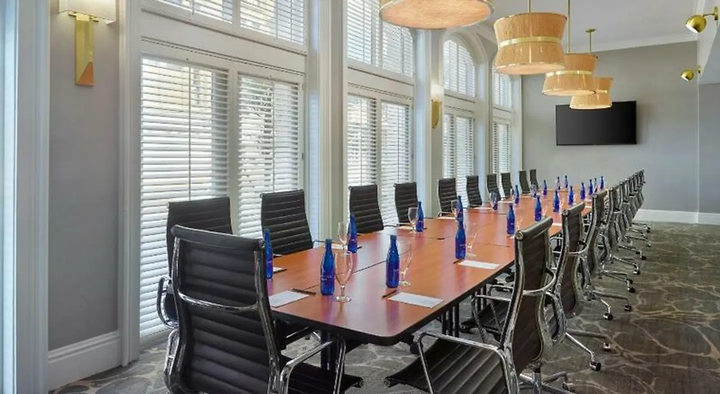 The Tremont House A Wyndham Grand Hotel Konferenz