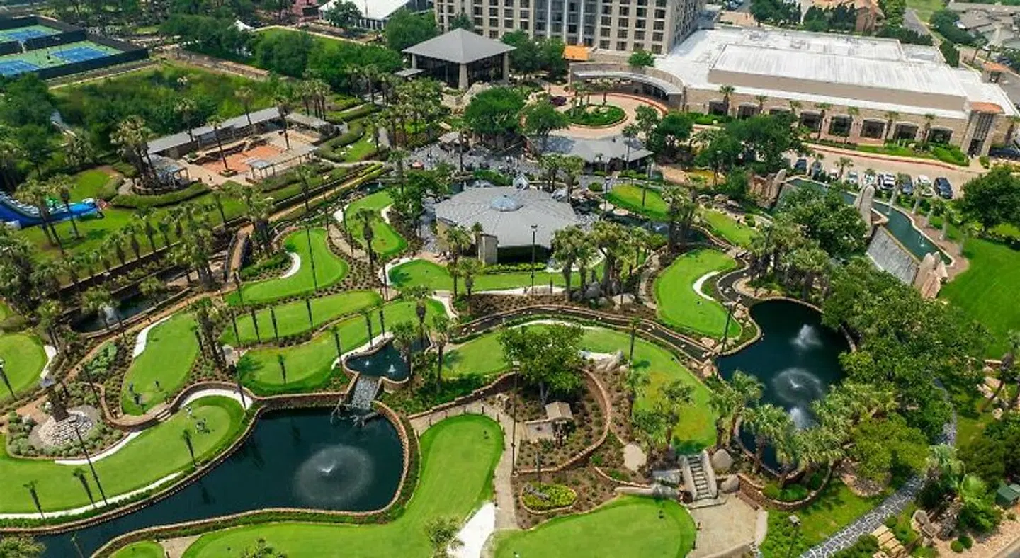 Horseshoe Bay Resort Garten