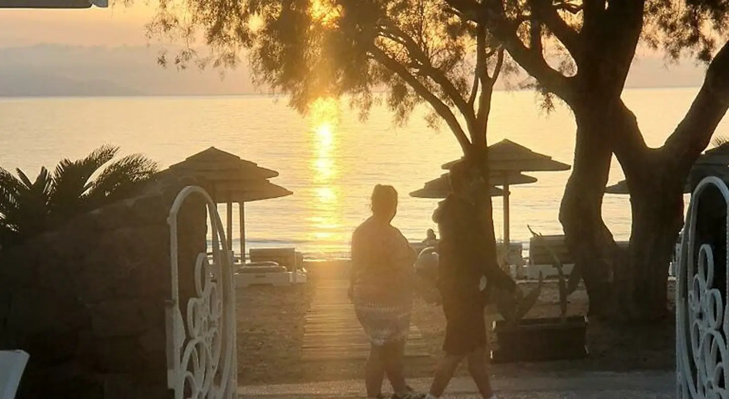 Arion Bay PEOPLE