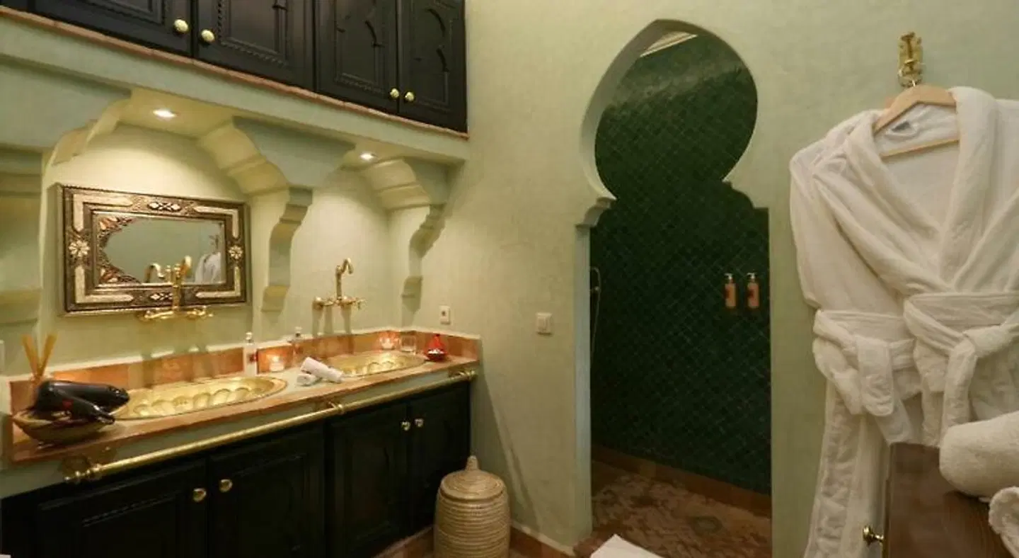 RIAD OMARA ALKASBAH Badezimmer