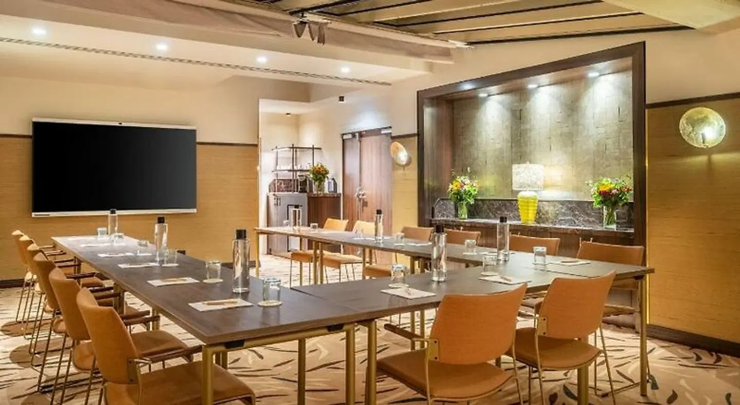Hôtel La Bourdonnais Konferenz