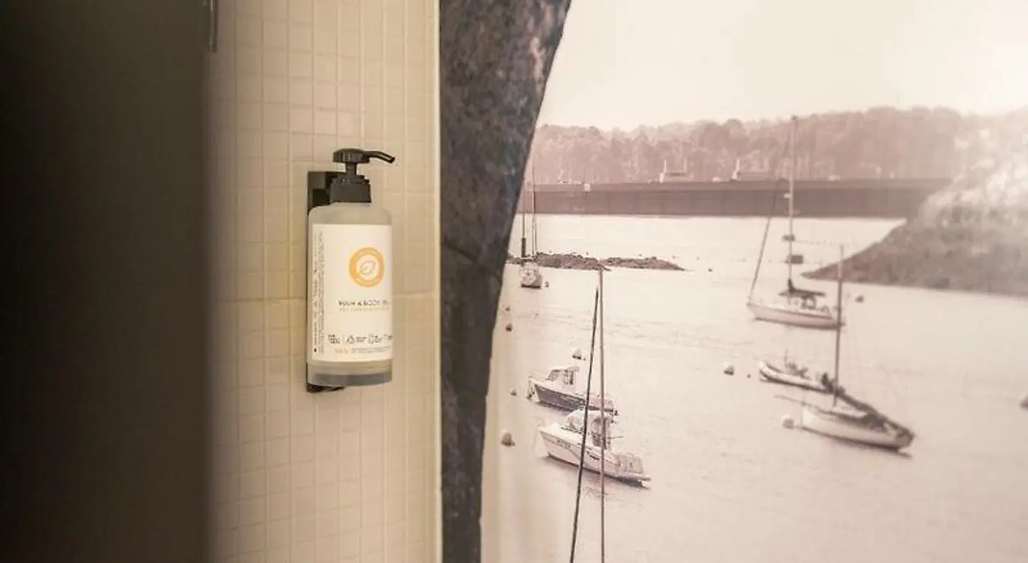 Campanile NATURE - Vannes Badezimmer