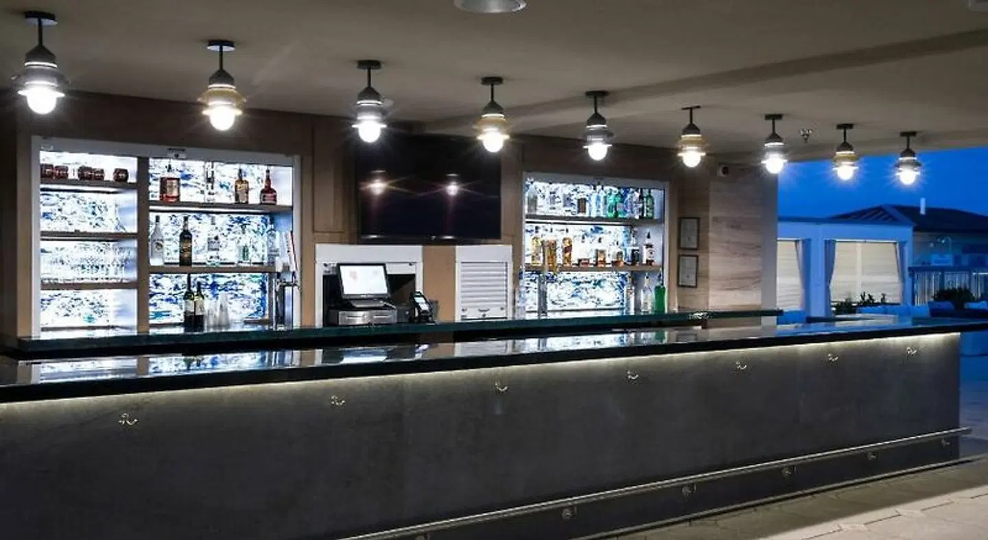 Courtyard by Marriott Hilton Head Island Bar