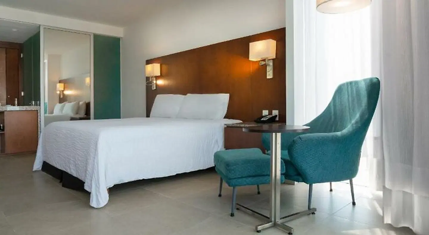 Fiesta Inn Playa del Carmen ROOM_EXAMPLE