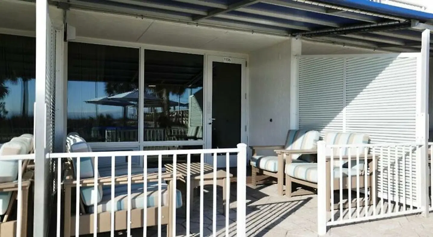 The Island Resort at Fort Walton Beach Bar