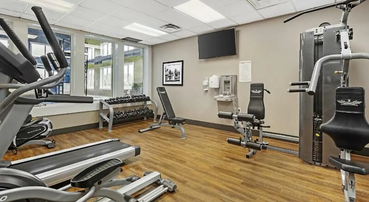 Best Western Plus Meridian SPORTS_AND_LEISURE