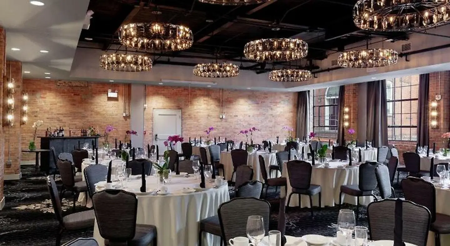 The Foundry Hotel Asheville, Curio Collection by Hilton Restaurant