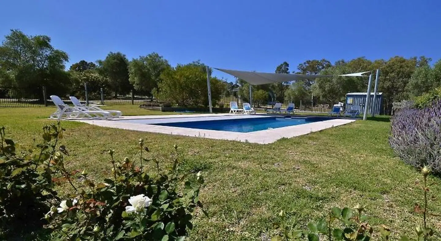 Beltana Villas OUTDOOR_POOL