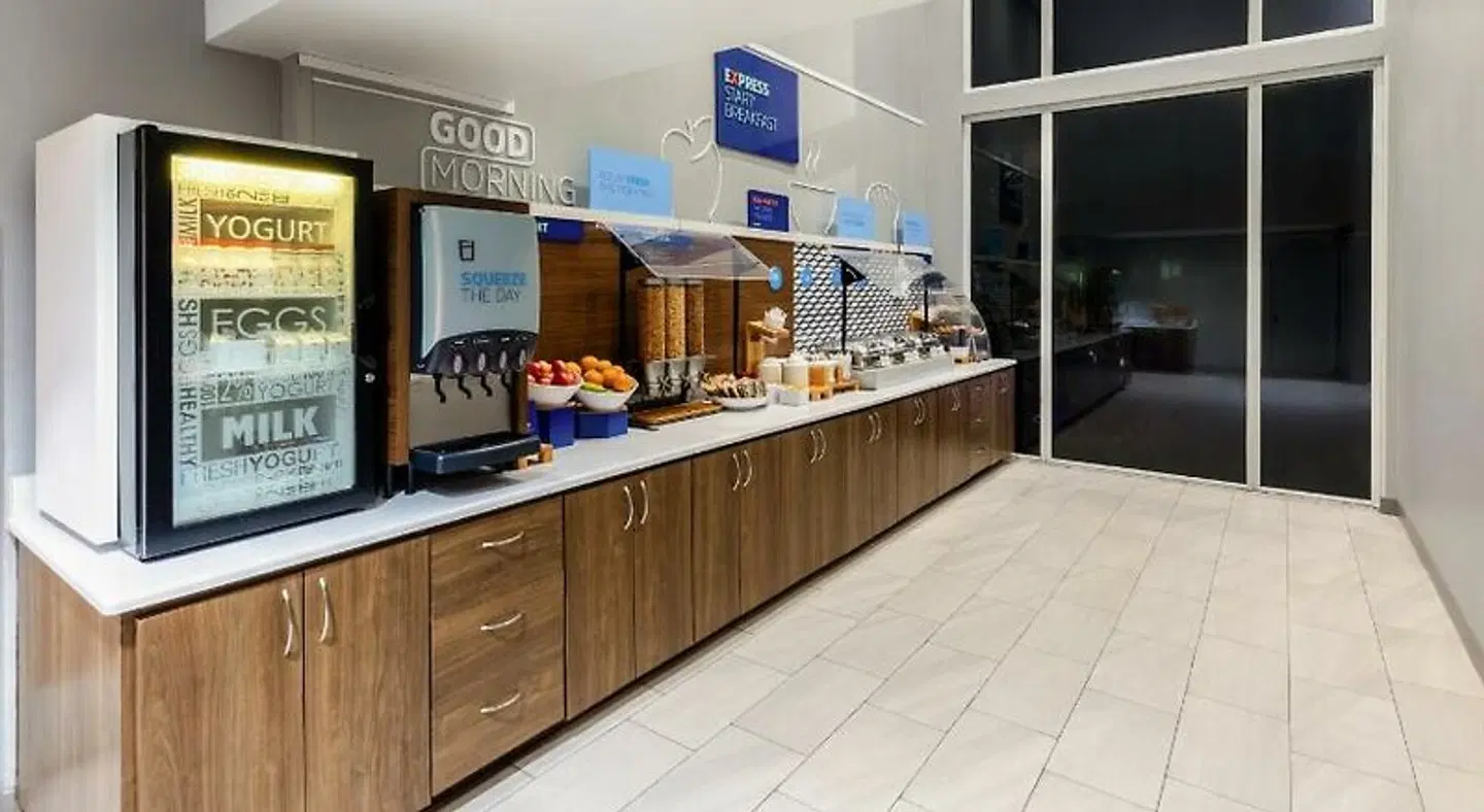 Holiday Inn Express & Suites Vicksburg by IHG Restaurant