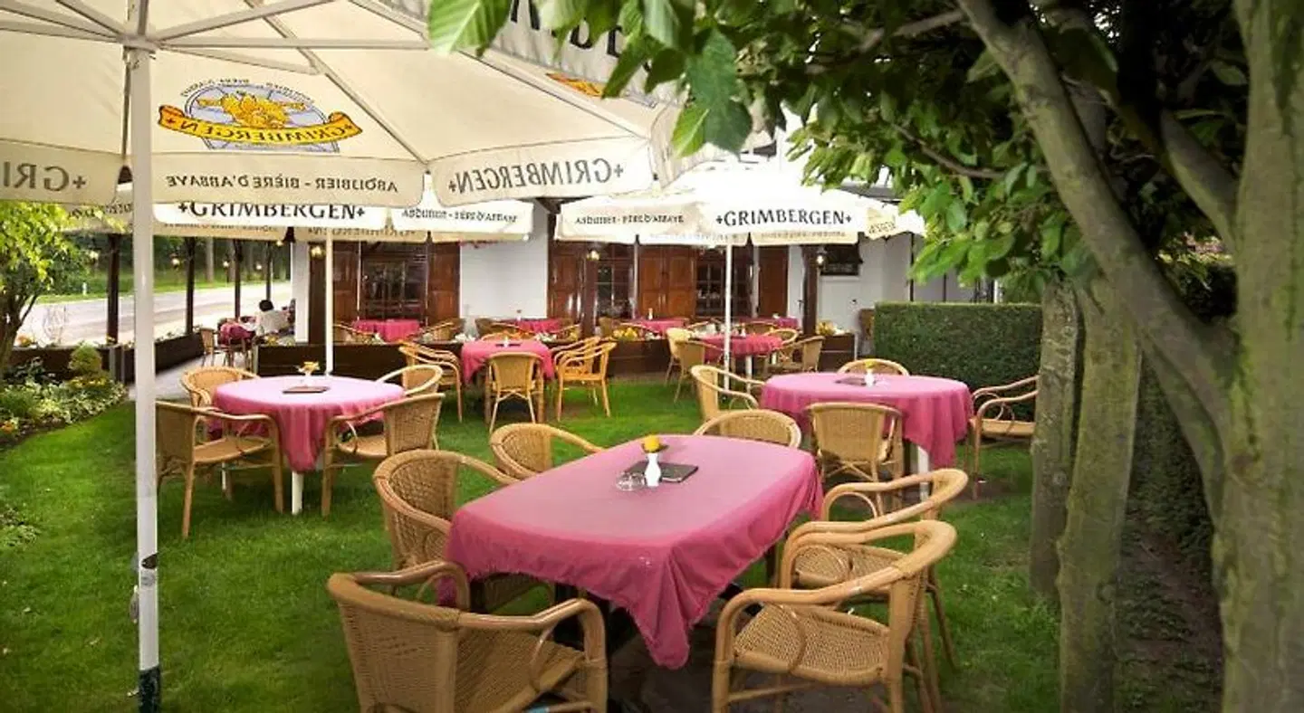 In den Hoof Terrasse